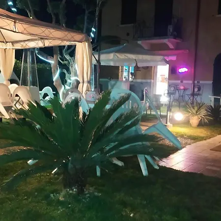 Apphotel Napoleone Апарт-отель *